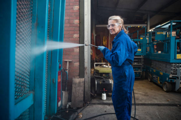 Best Commercial Building Pressure Washing  in North Brooksville, FL
